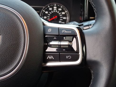 Used 2022 Kia Sorento S AWD/4WD image 23
