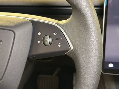 Used 2025 Tesla Model 3 Long Range RWD image 26
