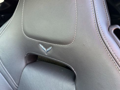 Used 2019 Chevrolet Corvette Z06 RWD image 24