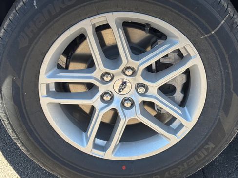 New 2026 Ford Explorer Active image 24