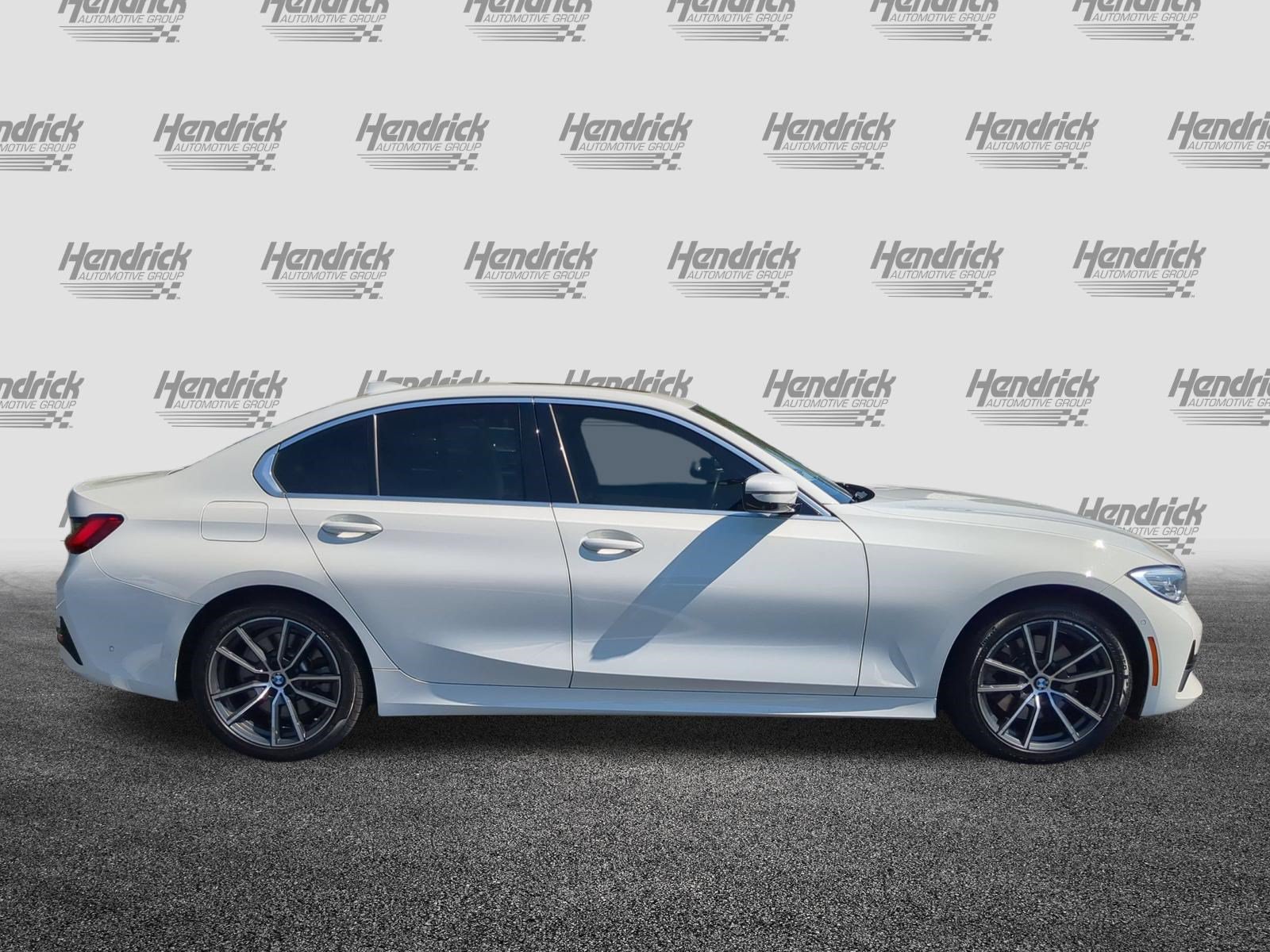 Used 2021 BMW 330i Sedan w/ Premium Package RWD image 11