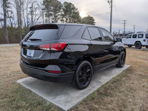 Used 2024 Chevrolet Equinox LS w/ Midnight Edition image 3