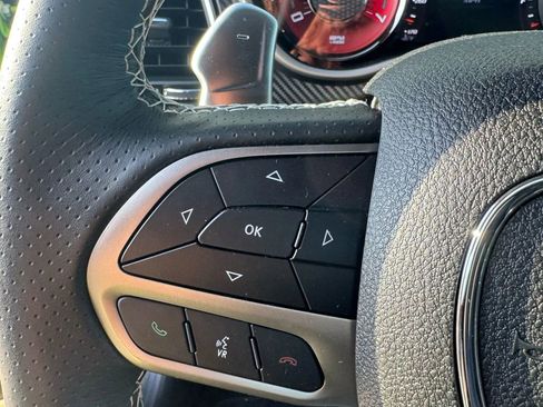 Used 2023 Dodge Challenger SRT Hellcat w/ Driver Convenience Group image 8