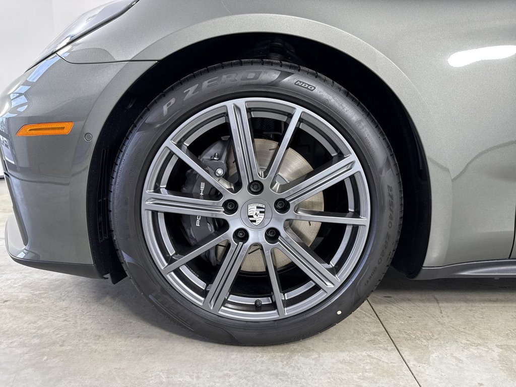 New 2026 Porsche Panamera 4 AWD/4WD image 13