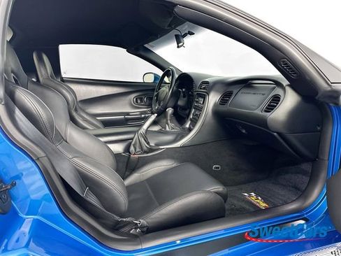 Used 1999 Chevrolet Corvette Coupe RWD image 10