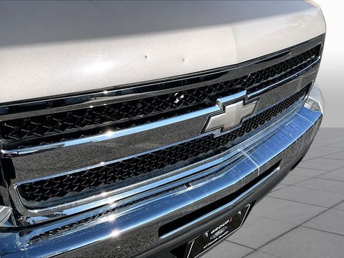 Used 2009 Chevrolet Silverado 1500 W/T w/ LS Package RWD image 29
