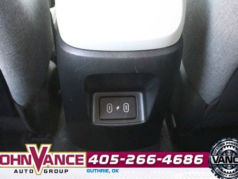Used 2024 Hyundai Elantra Limited image 25