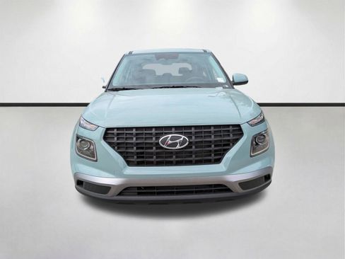 New 2026 Hyundai Venue SE FWD image 3