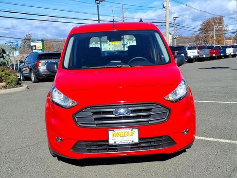 Used 2022 Ford Transit Connect XLT image 2
