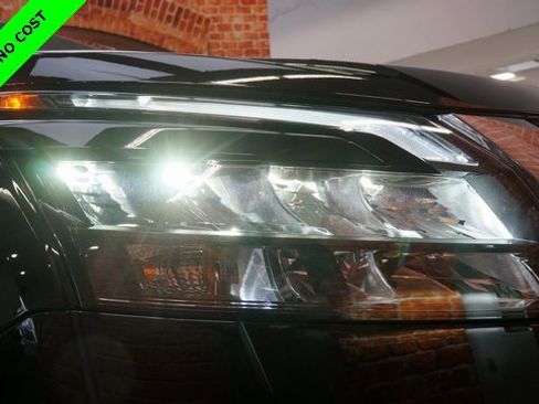 Used 2025 Nissan Pathfinder SV w/ SV Premium Package image 65