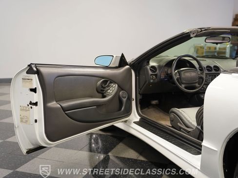 Used 1997 Pontiac Firebird Trans Am image 36