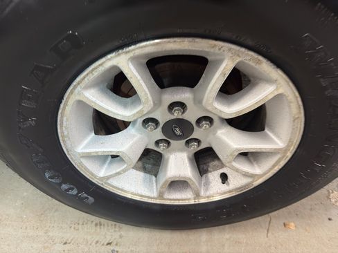 Used 2009 Ford Ranger FX4 image 23