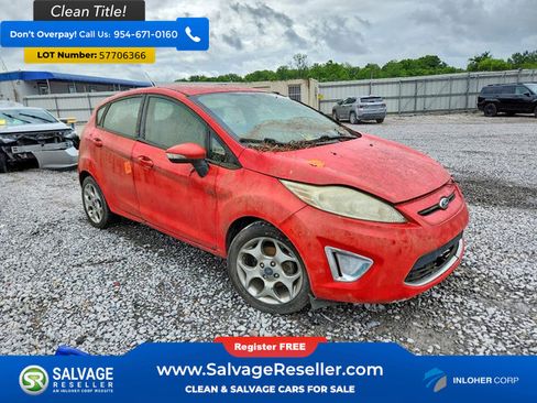 Used 2012 Ford Fiesta SES FWD image 5