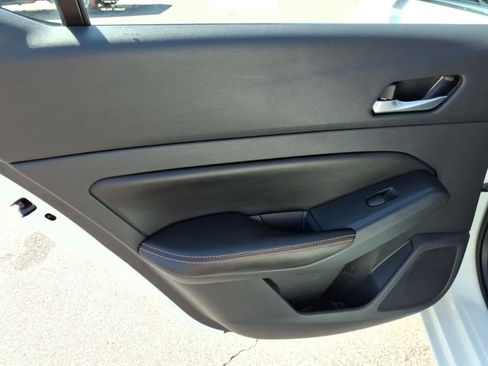 Certified 2022 Nissan Altima 2.0 SR FWD image 12
