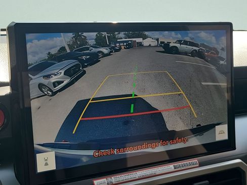 Used 2024 Toyota Tacoma TRD Off-Road image 28