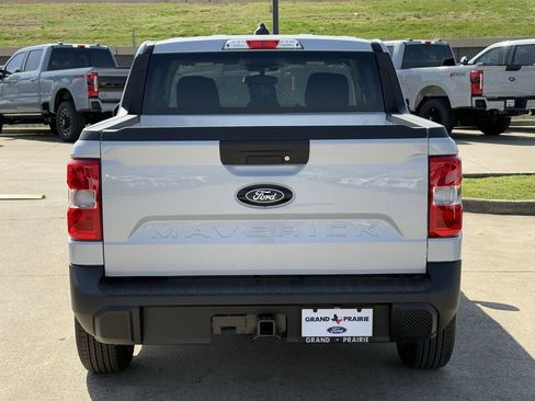 New 2026 Ford Maverick XLT image 32