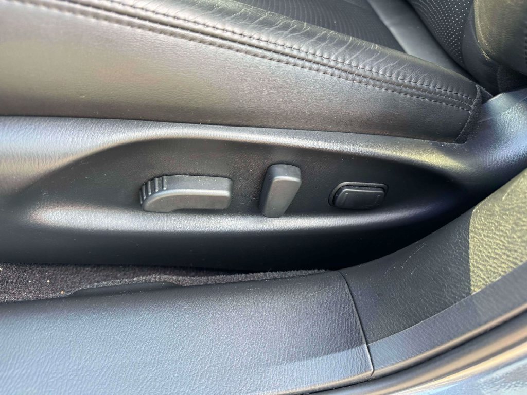 Used 2016 INFINITI Q70 L 3.7 AWD/4WD image 17