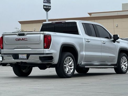 Used 2020 GMC Sierra 1500 SLT w/ SLT Premium Package AWD/4WD image 6