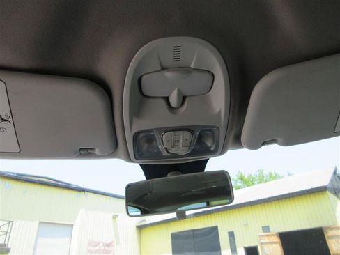 Used 2014 FIAT 500L Easy image 18