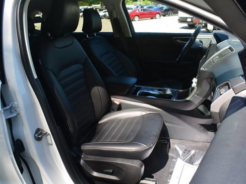 Certified 2024 Ford Edge SEL w/ Convenience Package AWD/4WD image 19
