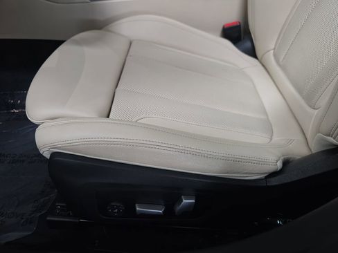 Certified 2023 BMW 330i xDrive Sedan w/ Premium Package image 25