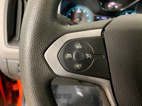 Used 2019 Chevrolet Colorado W/T w/ WT Convenience Package AWD/4WD image 20