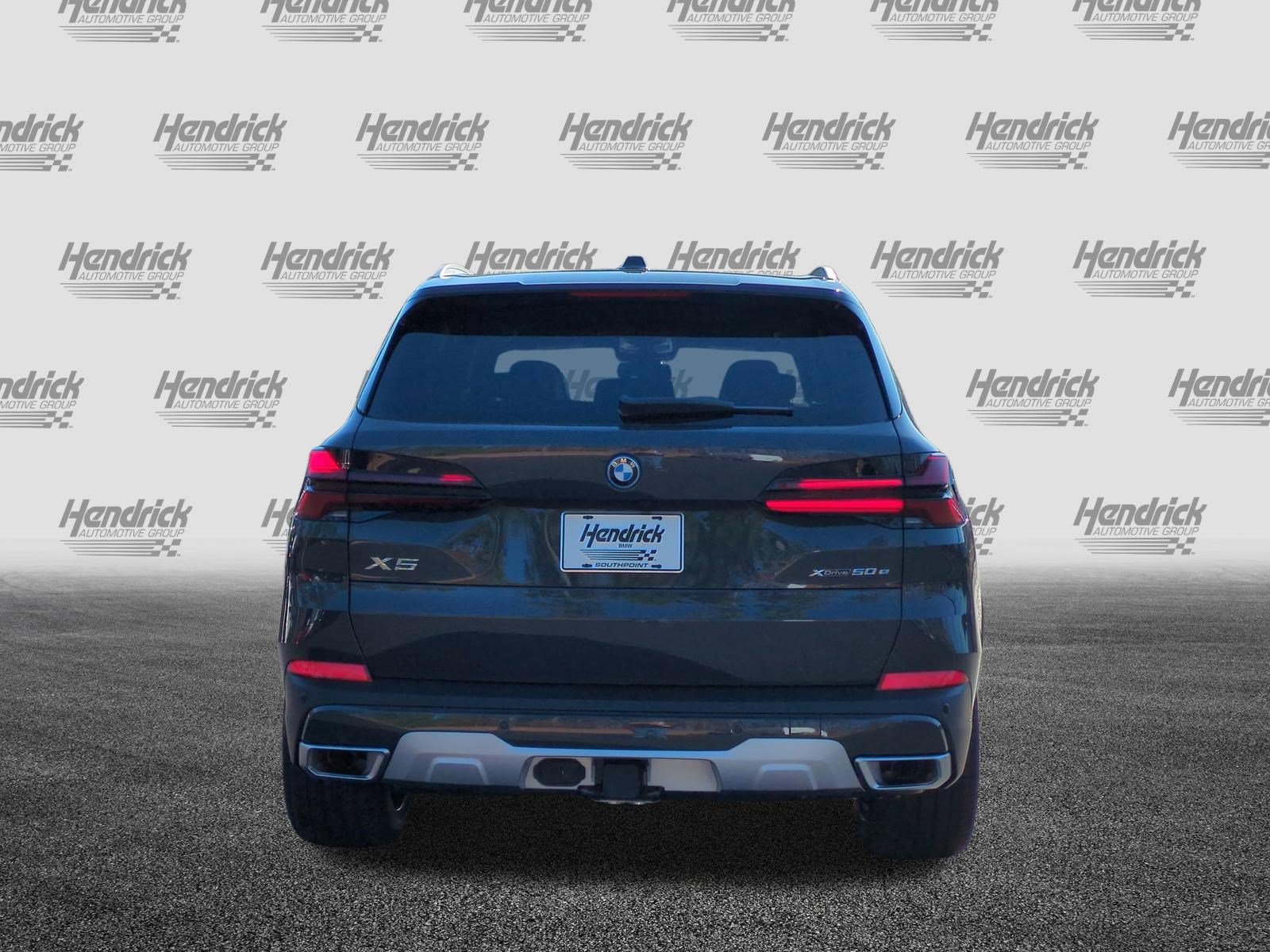 Certified 2026 BMW X5 xDrive50e w/ Climate Comfort Package AWD/4WD image 9