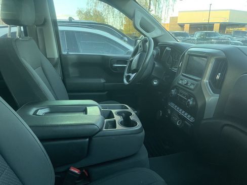 Used 2021 Chevrolet Silverado 1500 Custom RWD image 5