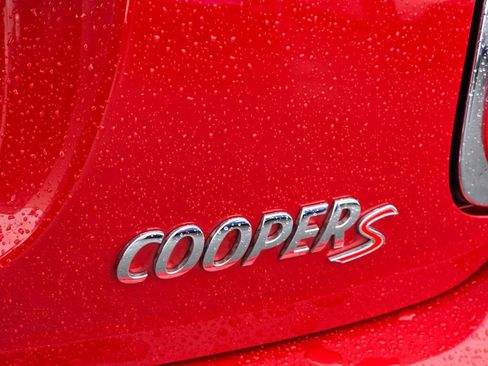 Used 2017 MINI Cooper S image 33