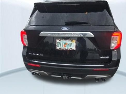 Used 2021 Ford Explorer Platinum w/ Equipment Group 601A AWD/4WD image 5