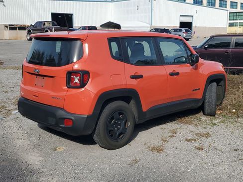 Used 2020 Jeep Renegade Sport image 4
