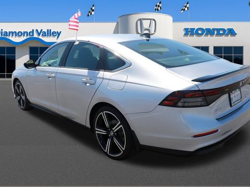 Used 2024 Honda Accord Sport image 4