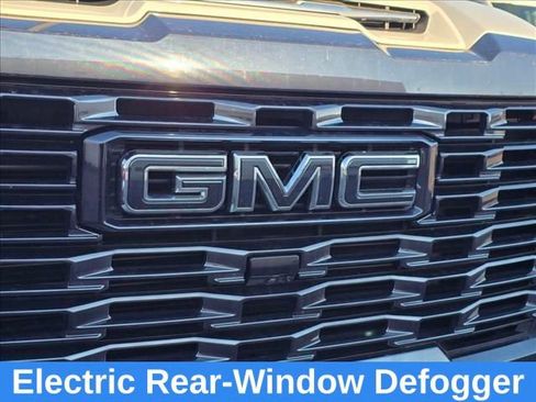 Used 2024 GMC Sierra 3500 Denali Ultimate image 16
