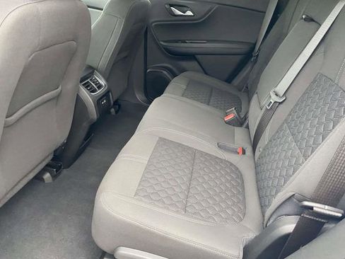 Used 2022 Chevrolet Blazer LT image 11