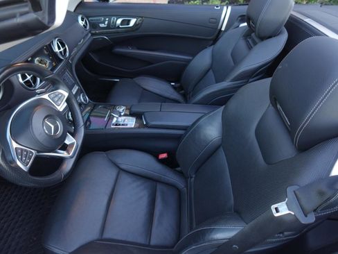 Used 2017 Mercedes-Benz SL 450 image 12