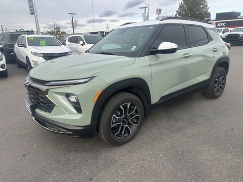 Used 2025 Chevrolet TrailBlazer ACTIV w/ Convenience Package image 8