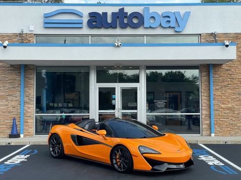 Used 2019 McLaren 570S Spider RWD image 8