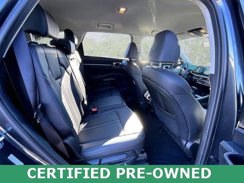 Certified 2025 Kia Sorento S image 26