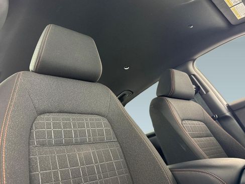 Certified 2026 Honda HR-V Sport image 24