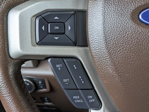 Used 2022 Ford F350 King Ranch w/ Tremor Off-Road Package AWD/4WD image 28
