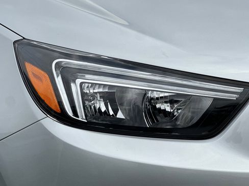 Used 2022 Buick Encore Preferred w/ Safety Package image 12