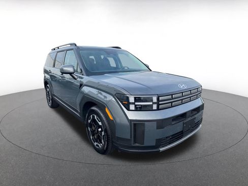 Used 2025 Hyundai Santa Fe SEL image 1