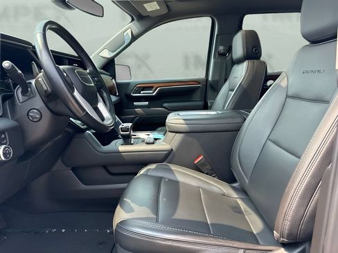 Used 2022 GMC Sierra 1500 Denali AWD/4WD image 9