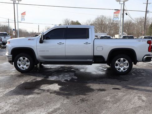 Used 2021 Chevrolet Silverado 2500 LTZ image 26