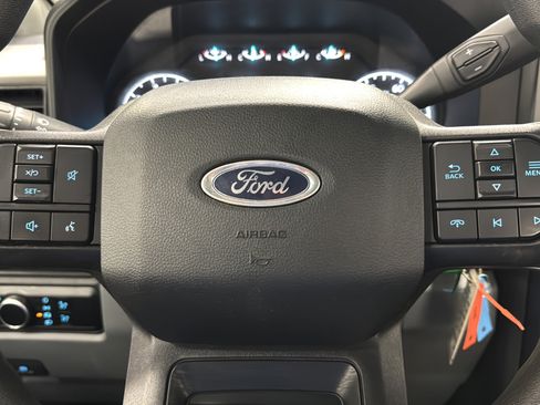Used 2023 Ford F350 XL w/ Snow Plow Prep Package AWD/4WD image 15
