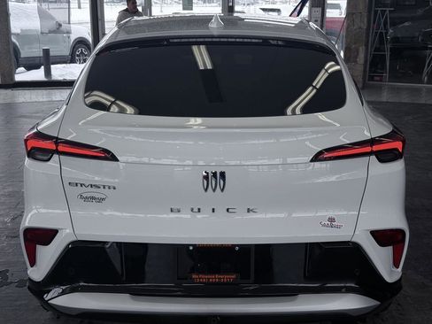 Used 2025 Buick Envista Sport Touring w/ Convenience I Package image 13