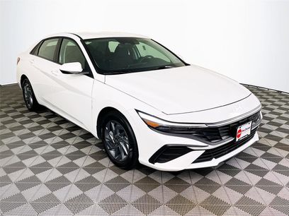 Used 2025 Hyundai Elantra Blue