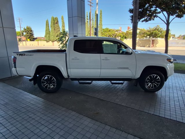 Used 2023 Toyota Tacoma TRD Sport RWD image 4