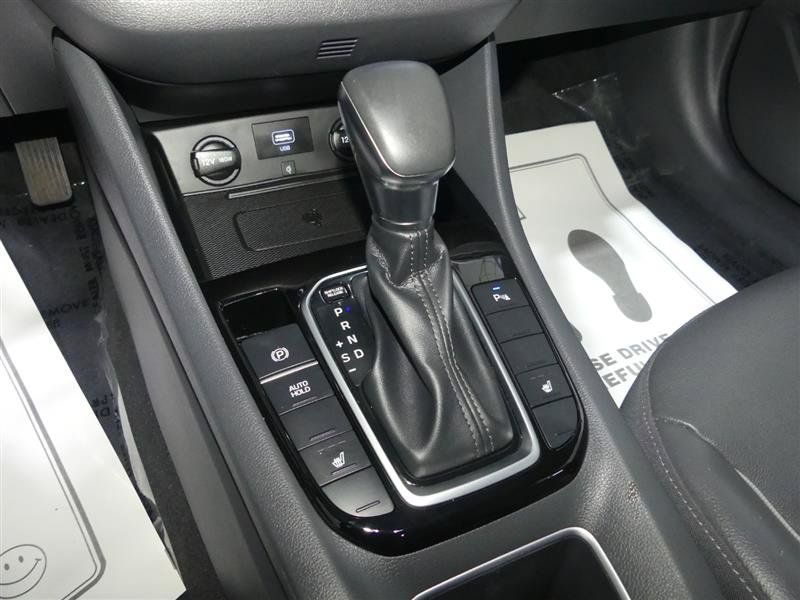 Used 2020 Hyundai Ioniq Limited FWD image 40