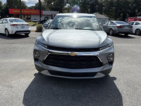 Used 2023 Chevrolet Blazer LT w/ Driver Confidence Package image 8